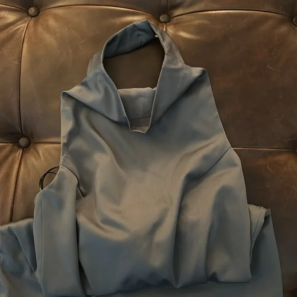 Elliatt halter dress - Picture 3 of 6